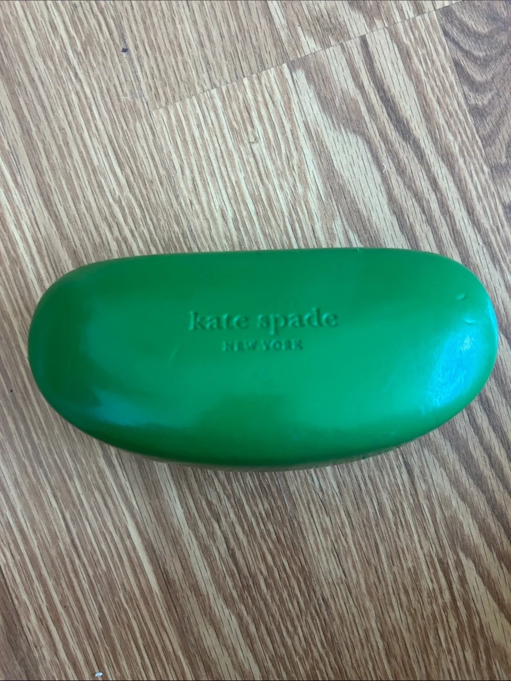 Vintage kate spade sunglasses case green needs a little glue